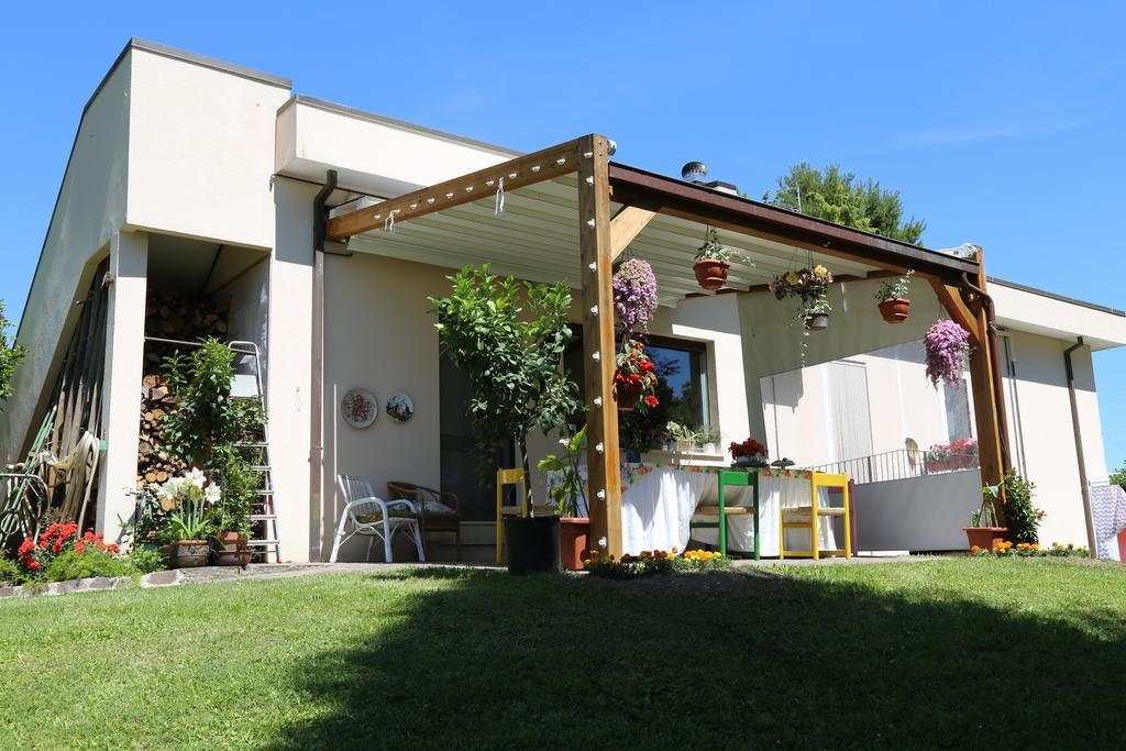 Al Villino Del Sole Bed & Breakfast Fano Ngoại thất bức ảnh